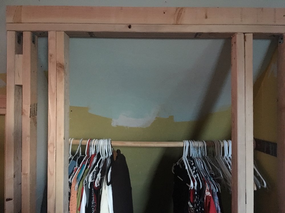 Closet1.JPG